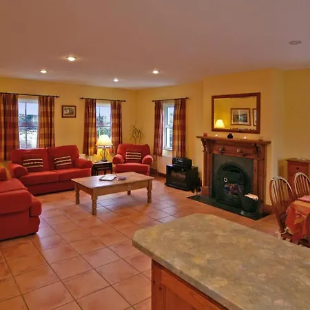 3 Bed In Oc-i077 بيت للعطل *